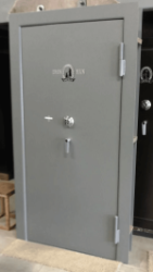  Ironman 8036 Residential Vault Door 